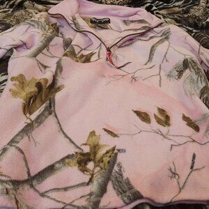 Realtree Pink Camo Pull over Sweatshirt